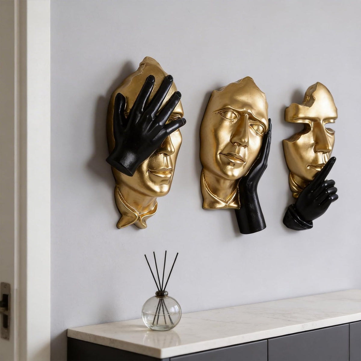 orenm 3-Piece Abstract Face Wall Sculptures, Resin Modern Art Wall Decor for Men Bedroom, Living Room, Office, Studio & Entertainment Center (Gold & black)